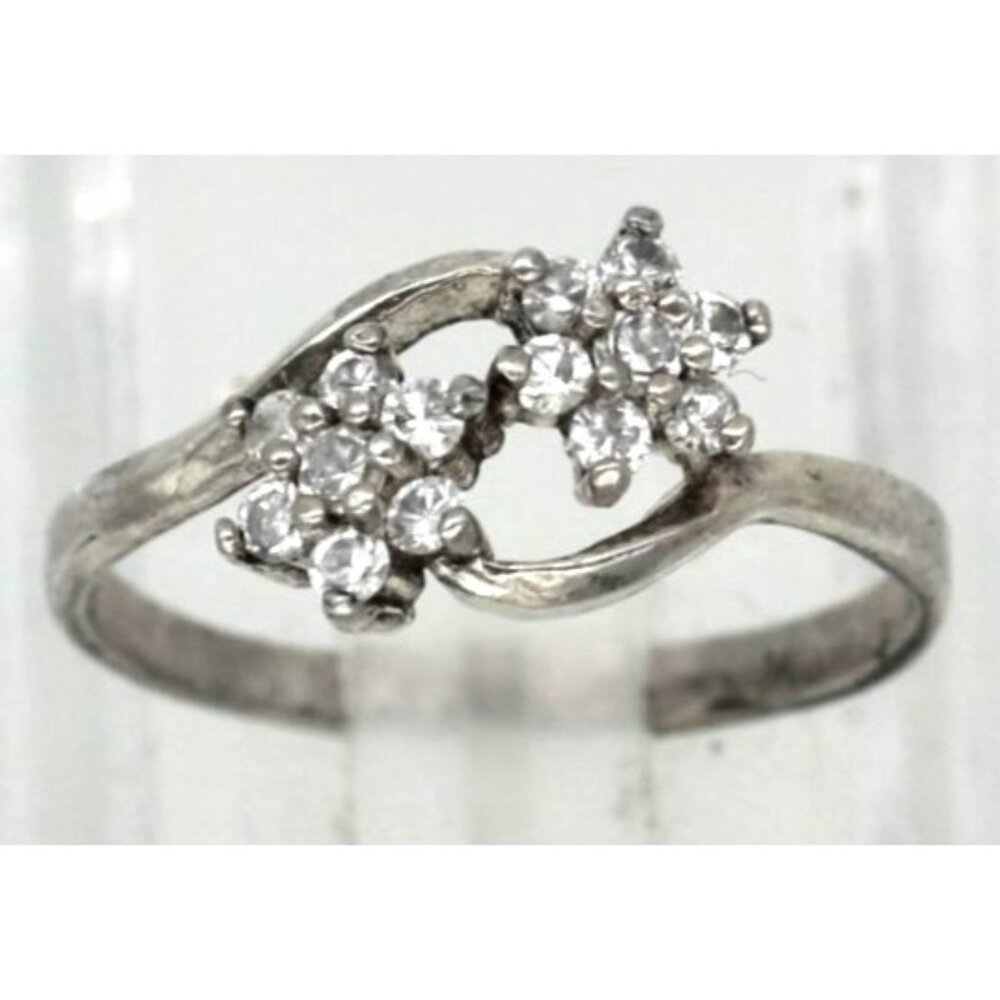 925 STERLING Italy cz gemstone flower ring,  size 7 3/4 VINTAGE 2 grams